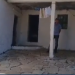 Mes skamjes/ Kjo është shtëpia ku hajduti dhunoi seksualisht vajzën e mitur (VIDEO)