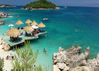 Turizmi 2022/ Rritet kërkesa, por çmimet edhe më shumë