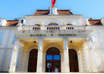 Emri/ Bardh Spahia zëvendëson drejtorët e Ademit, ja kë emëron në krye të UKSH