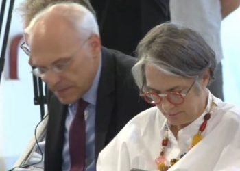 Tryeza për Amnistinë Fiskale, ambasadorët braktisin takimin kur merr fjalën Rama