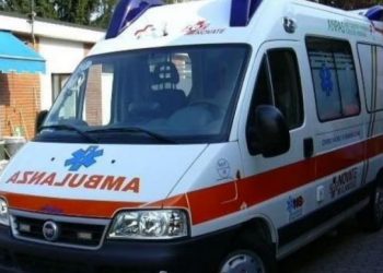 Zjarri në Dropull merr përmasa të mëdha, banori përfundon i asfiksuar në spital