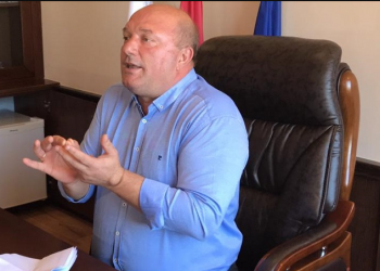 “Duan karrigen”/Padia për naftën pa akcizë, kryebashkiaku i Vaut të Dejës: U inskenua nga PD