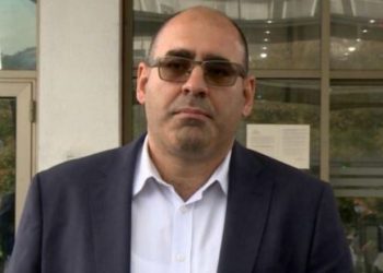 Vendimi i Kosovës për targat, deputeti serb bën thirrje për luftë