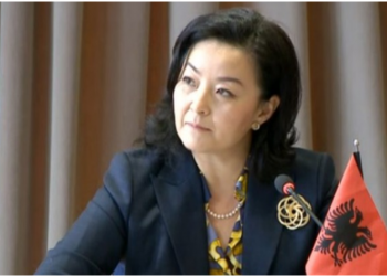 Negociatat me BE, Kim: Hap historik, SHBA mbështet reformën në drejtësi