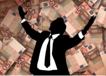 Perandoria e “piratëve” të Spanjës në Shqipëri, si vëllai i ish-prokurorit pastron paratë e drogës në ndërtim