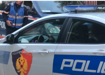 Shkelma e grushte, plas sherri mes dy personave në Tiranë, ndërhyn policia
