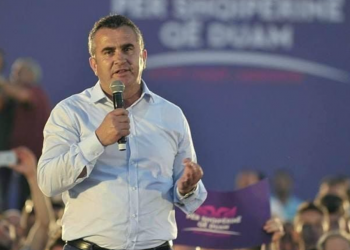 “I përfshirë në prostitucion”/ Kryebashkiaku i Divjakës i përgjigjet PD: Si po më shantazhon Gaz Bardhi