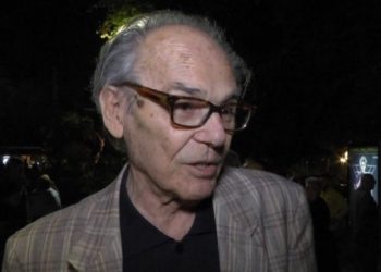 Regjisori Kristaq Dhamo në gjendje të rënduar shëndetësore, familja: As flet, as lëviz