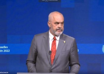 Rama mbron sërish Serbinë, mediat në Beograd i bëjnë jehonë