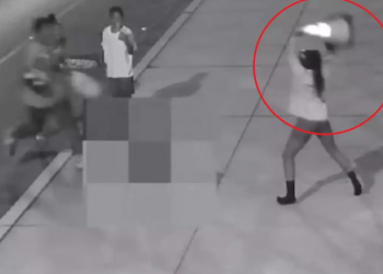 Të rinjtë rrahin për vdekje të moshuarin, i bënë video duke qeshur (VIDEO)