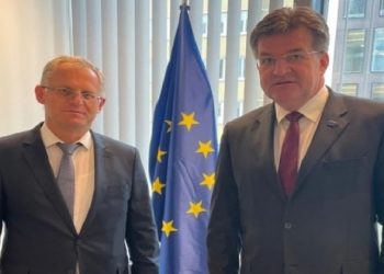 Dialogu Kosovë-Serbi/ Lajçak takon Bislimin, ja për çfarë diskutuan