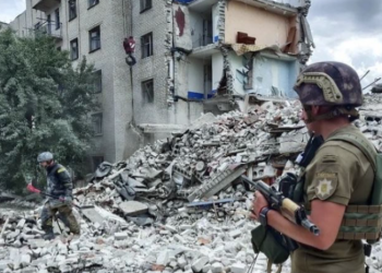 VIDEO/ Shiste banane 200 euro kilogrami, policia bashkiake ‘kap’ oligarkun