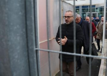 Prej muajsh në burgun e Fierit, ish-ministri Tahiri transferohet drejt Lushnjës