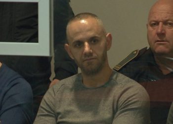 Arbër Çekaj bëhet “keq” në burg: Më dërgoni në spital