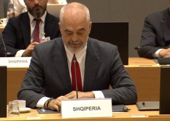 Rama “mburret” me të arrestuarit e PS: S’kam mbrojtur asnjë!