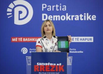 Çështja e Butrintit/ PD: Richard Hodges është antishqiptar, të shpallet i padëshirueshëm