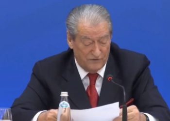 A do t’i bashkohet kreu i PD-së ceremonisë së Presidentit të ri? Reagon Berisha