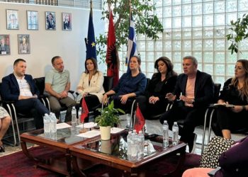 PS nis fushatën elektorale në Greqi