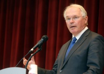 Ambasadori i SHBA në Beograd: Serbia duhet të kthehet nga Perëndimi