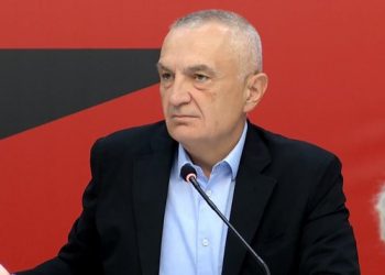 “I dhatë besën Lulushit, dogjët mandatet,” nis mbledhja e Partisë së Lirisë