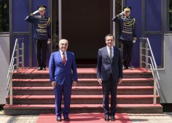 Meta zbardh takimin me Albin Kurtin: Bisedë tepër e frytshme…