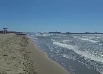 Shpëtoi dy të mitur por s’doli i gjallë nga deti, ja kush është i riu (EMRI+FOTO)