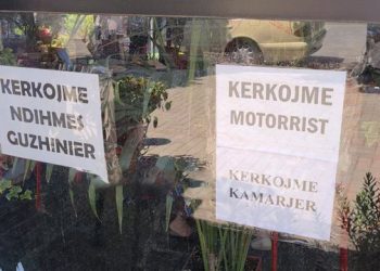 Verë e vështirë/ Durrësit “i kullojnë djersët” nga mungesa e punëtorëve