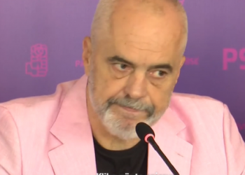 “Po fillove me këto nderimet…”, Rama i pret fjalën kryebashkiakut