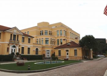 Rreth 45 magjistratë të rinj i bashkohen gjykatave, ja mesazhi i Ambasadores Yuri Kim