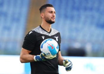 “E dua Greqinë, por jam shqiptar”, Strakosha: Provoja dorezat e babit dhe…