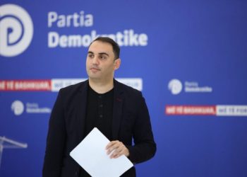 PD vijon denoncimet: Fondet e BE-së shkuan për punonjësin e inceneratorit