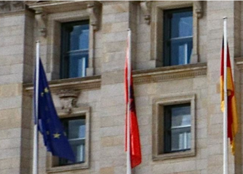 Ambasada shqiptare në Gjermani njoftim të rëndësishëm: Që prej datës…