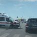 Makina përplaset me ambulancën në Tiranë, lëndohet 66-vjeçarja
