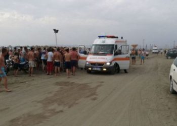 E rëndë në Lezhë, pushuesja kosovare rrezikon të mbytet në plazhin Kune