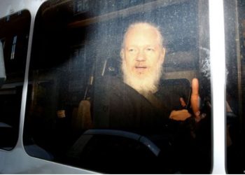 Assange i izoluar në burgun e sigurisë së lartë, bashkëshortja: Është në depresion, mund të vetëvritet