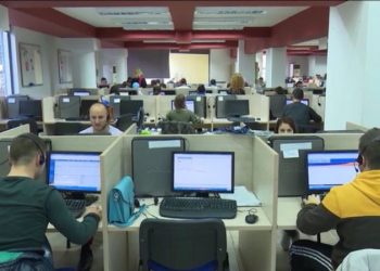 “Janë bërë milionera”, Forex ngul “rrënjë” në Shqipëri, policia zbulon si i fusin “në grackë” klientët