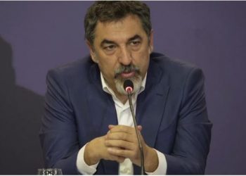 Tragjedia e Himarës, ministri Çuçi reagon një ditë pas protestës