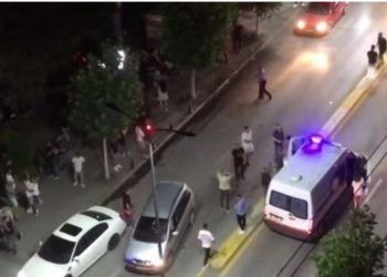 Nga përplasja tek nxjerrja e armëve/ Vrasja e shqiptarit, si nisi sherri për një vajzë në lokal