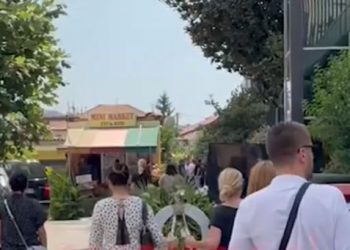 U përplas nga skafi në det, i jepet lamtumira e fundit Jona Avdiajt (Video)