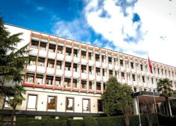 Ministrja Xhaçka kujtohet të reagojë për situatën në veri të Kosovës: U bëjmë thirrje aleatëve tanë…