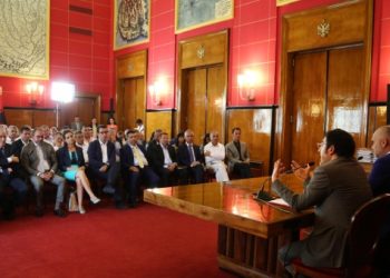 Bllokim pasurie e deri në ndjekje penale kush nuk paguan taksat vendore, Rama u merr kompetencat bashkive