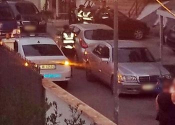 E rëndë në Tiranë, gruaja hidhet nga kati i tretë dhe ndërron jetë