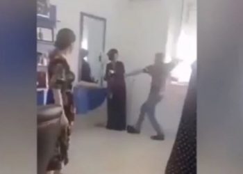 Shkoi në sallon bukurie, burri ushtron dhunë ndaj gruas (VIDEO)