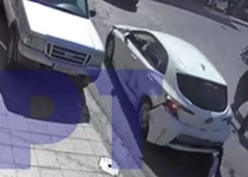 Publikohen pamjet, ja si u sulmuan nga dy grekë turistët gjermanë