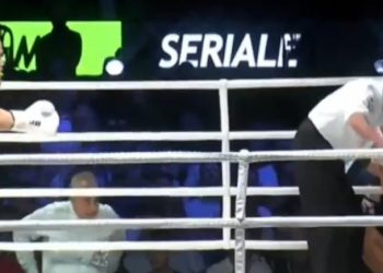 Amarildo Vraja dorëzohet lehtë, kundërshtari e hedh në tapet për pak sekonda