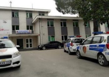 Vrau babanë me sende të forta në Mallakastër, kapet 37-vjeçari (EMRI)