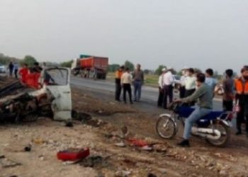 Tragjike/ Kamioni përplaset me minibusin, humbin jetën 16 persona