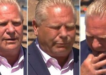 Virale/ Politikanit i hyn bleta në gojë gjatë konferencës së drejtpërdrejtë