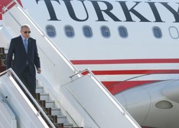 Presidenti Erdogan mbërrin në Ukrainë