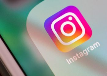 A njofton Instagrami përdoruesit kur bëni screenshot në story?